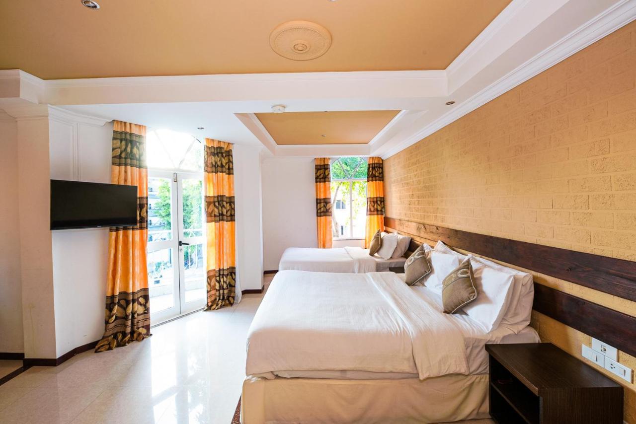 Rij Hulhumale Hotel Екстериор снимка
